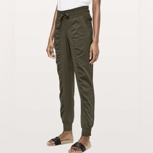 Lululemon Dance Studio Jogger